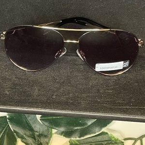 FGX International Women’s Aviator Sunglasses